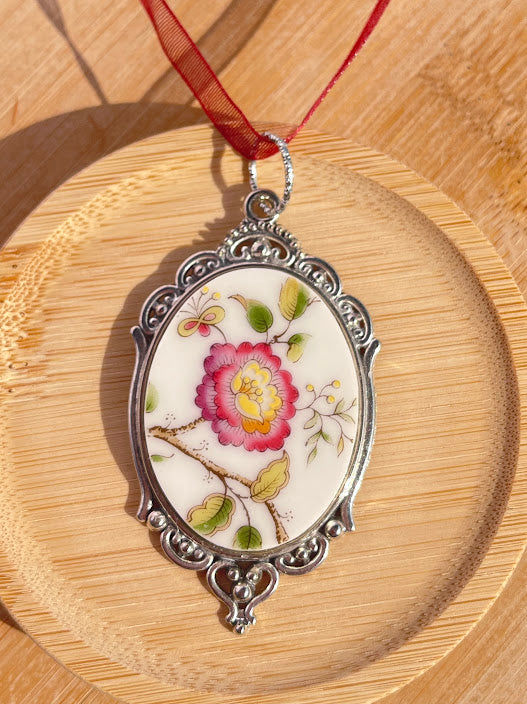 The Asian Song Necklace