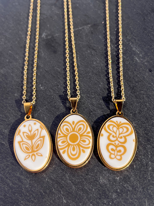 The Classic Corelle Necklace