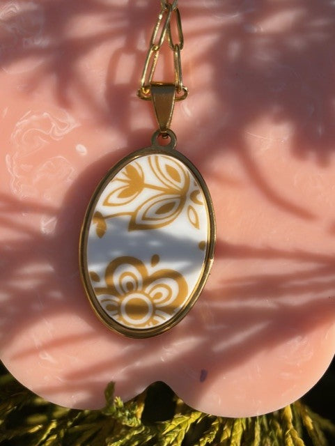Corelle Gold Necklace