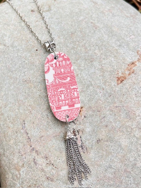 The Willow Rosa Pendant