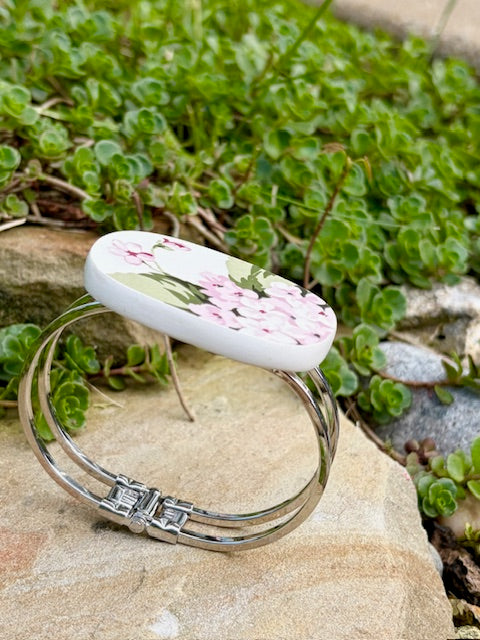 Lilac Bangle Bracelet