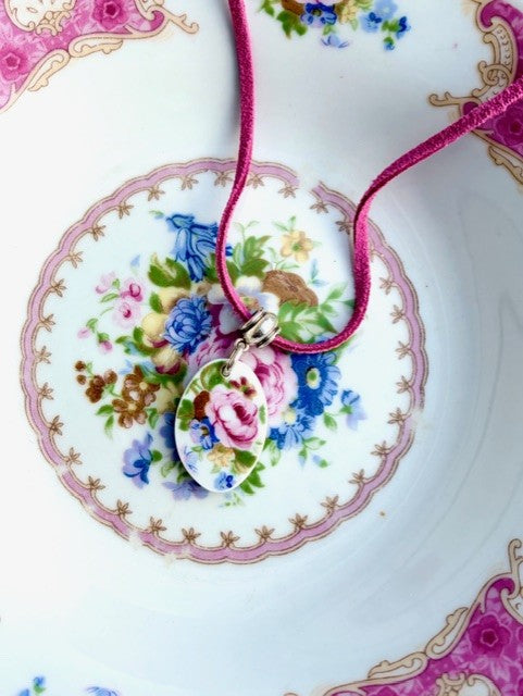 Blooming Pink Rose Necklace