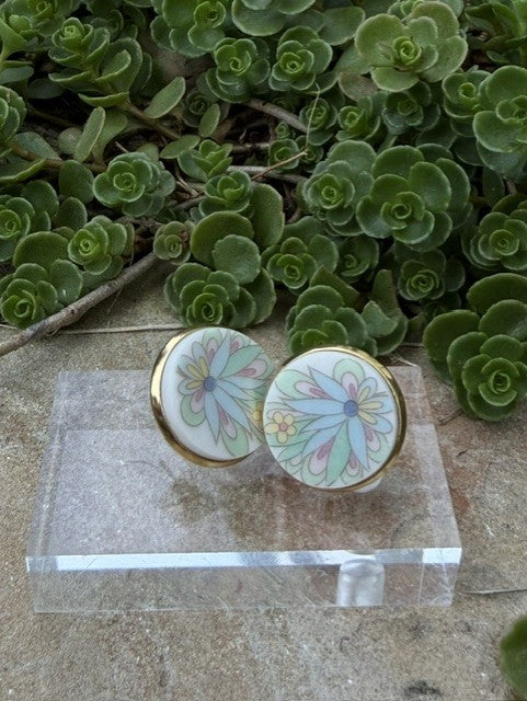 Myoshi stud earrings