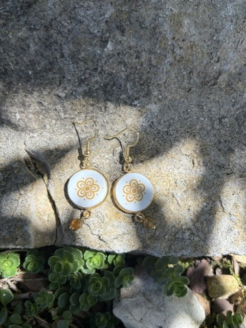 Golden Daisy Earrings