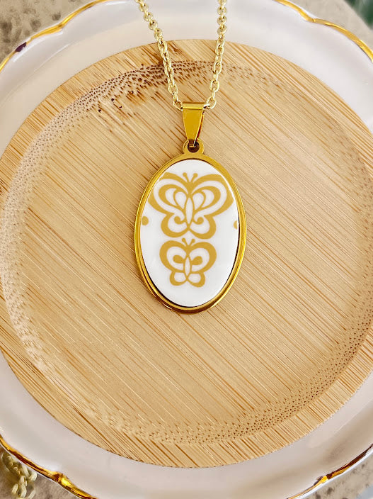 The Classic Corelle Necklace