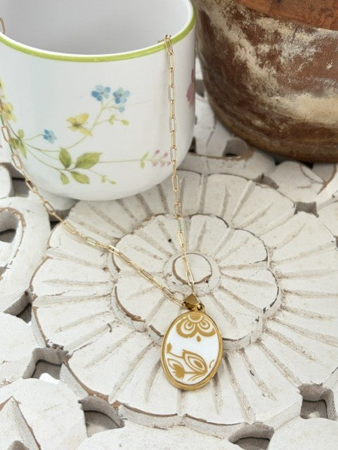 Corelle Butterfly Gold Pendant